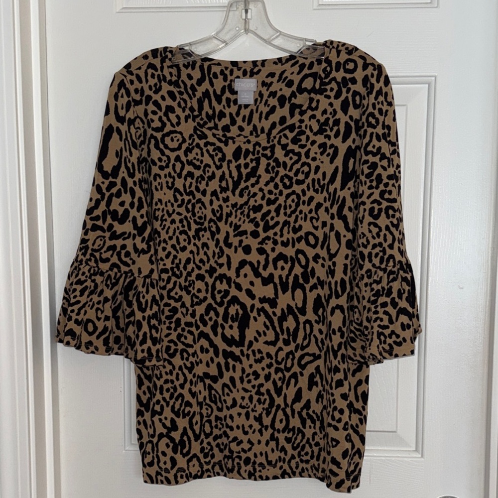 Chico's Leopard Print 3/4 Sleeve Top